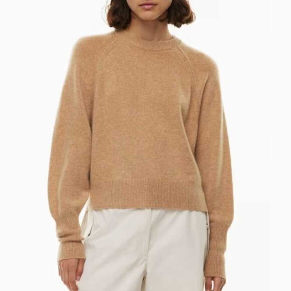 Aritzia The Group Babaton Luxe Cashmere Crew Sweater Camel Tan Size XS